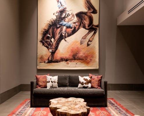 Intfin_CO_multifamily_countryclub_lobby_cowboy