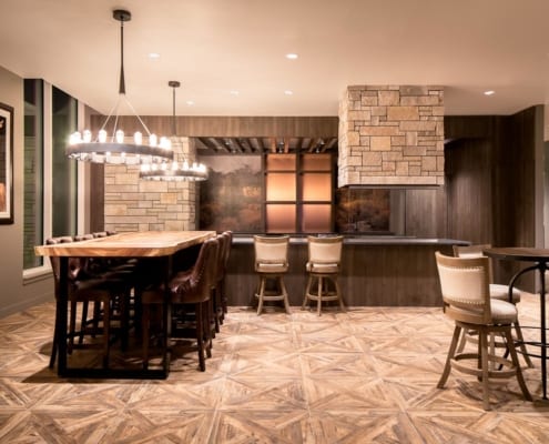 Intfin_CO_multifamily_countryclub_loungearea