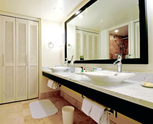 04_Bath_room_with_Color_Correction