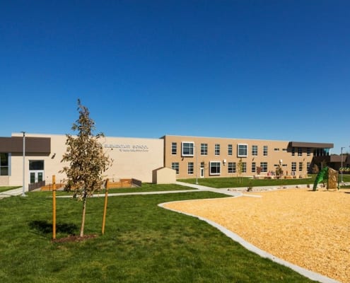 School_Emerald_Colorado_Ext