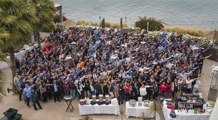 Swinerton-OCLA-All-Hands-Group Pointing_05.08.19