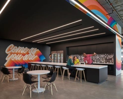 HIPLA_TikTok_20_BennyChan_200116 tiktok headquarters office construction