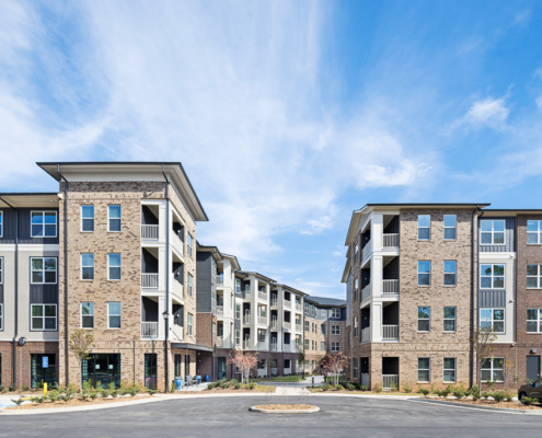 Hearthside Lawrenceville Exterior 2