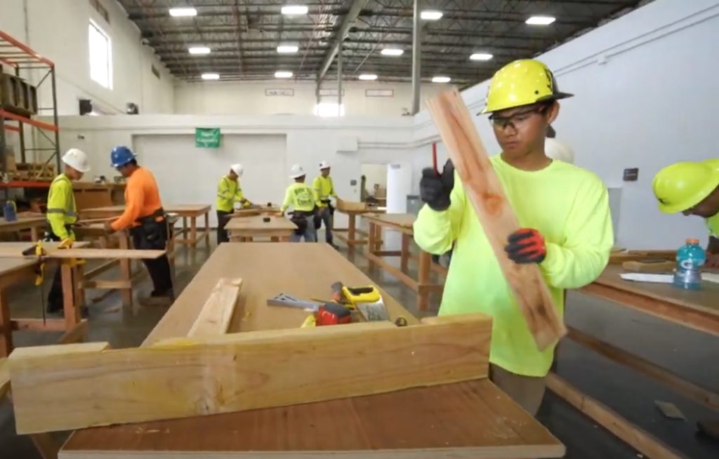 Construction-training-program-1024x654