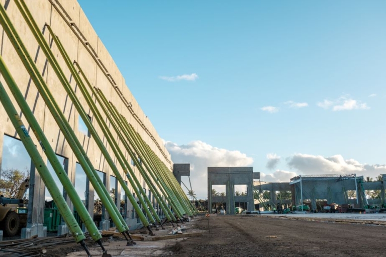 Maui Airport Industrial Center Warehouse
