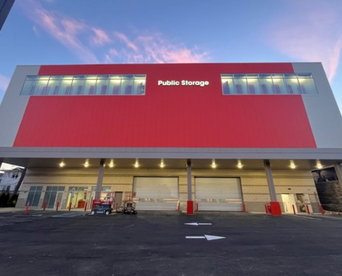 Public Storage Fort Lee Exterior
